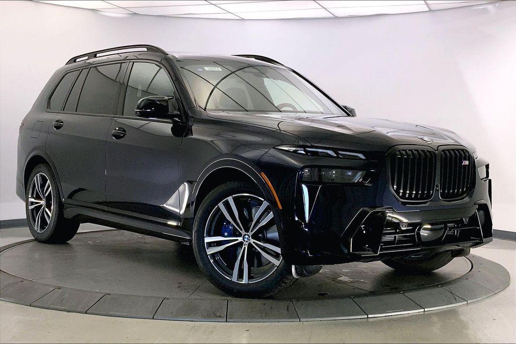 new 2026 BMW X7 car, priced at $124,688