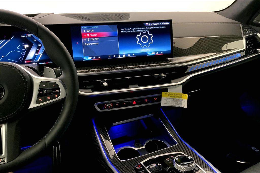 new 2026 BMW X7 car, priced at $124,688