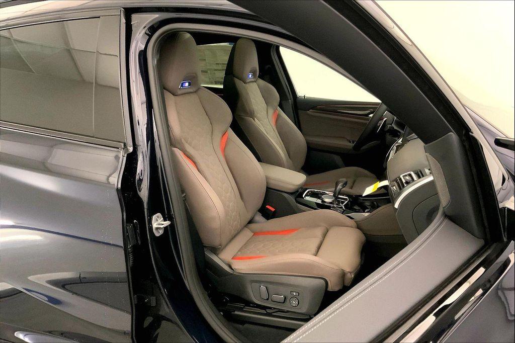 new 2025 BMW X4 M car, priced at $89,590