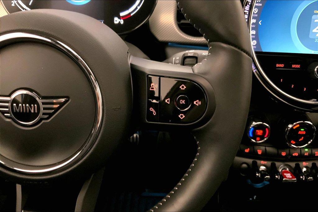 used 2022 MINI Hardtop car, priced at $29,990