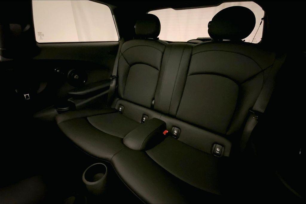 used 2022 MINI Hardtop car, priced at $29,990