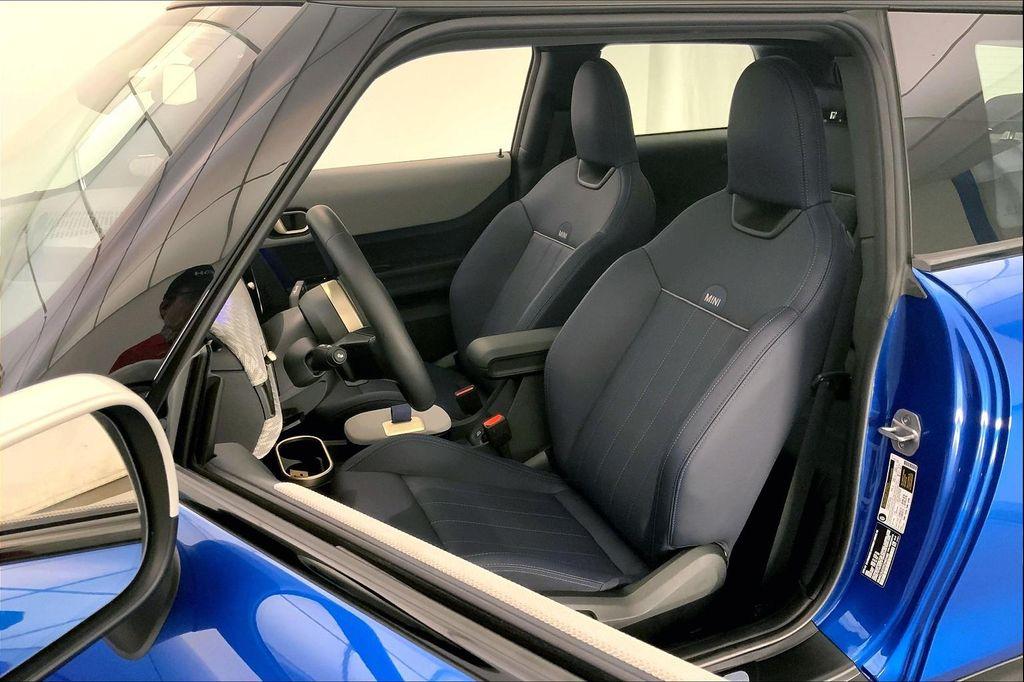 used 2025 MINI Hardtop car, priced at $31,277