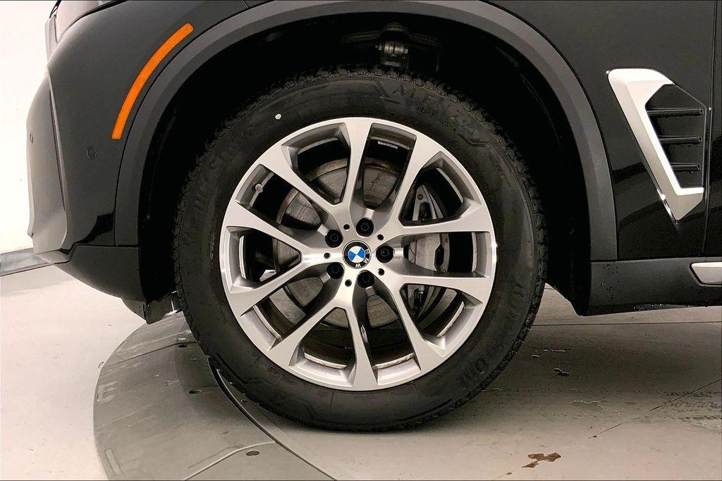 new 2026 BMW X5 car, priced at $77,698