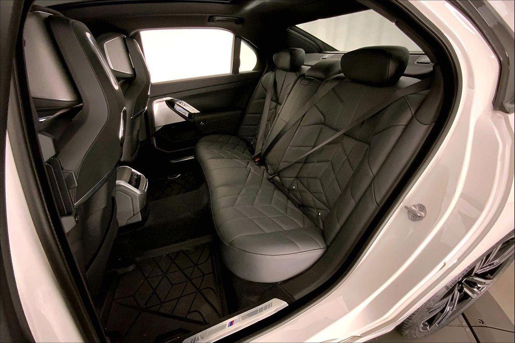 used 2023 BMW 760 car