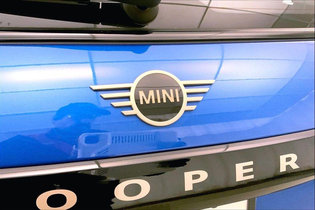 used 2025 MINI Hardtop car, priced at $36,435