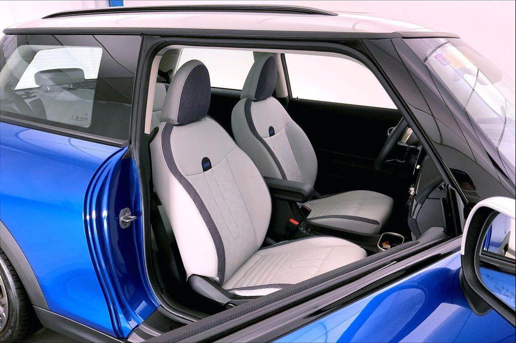 used 2025 MINI Hardtop car, priced at $36,435