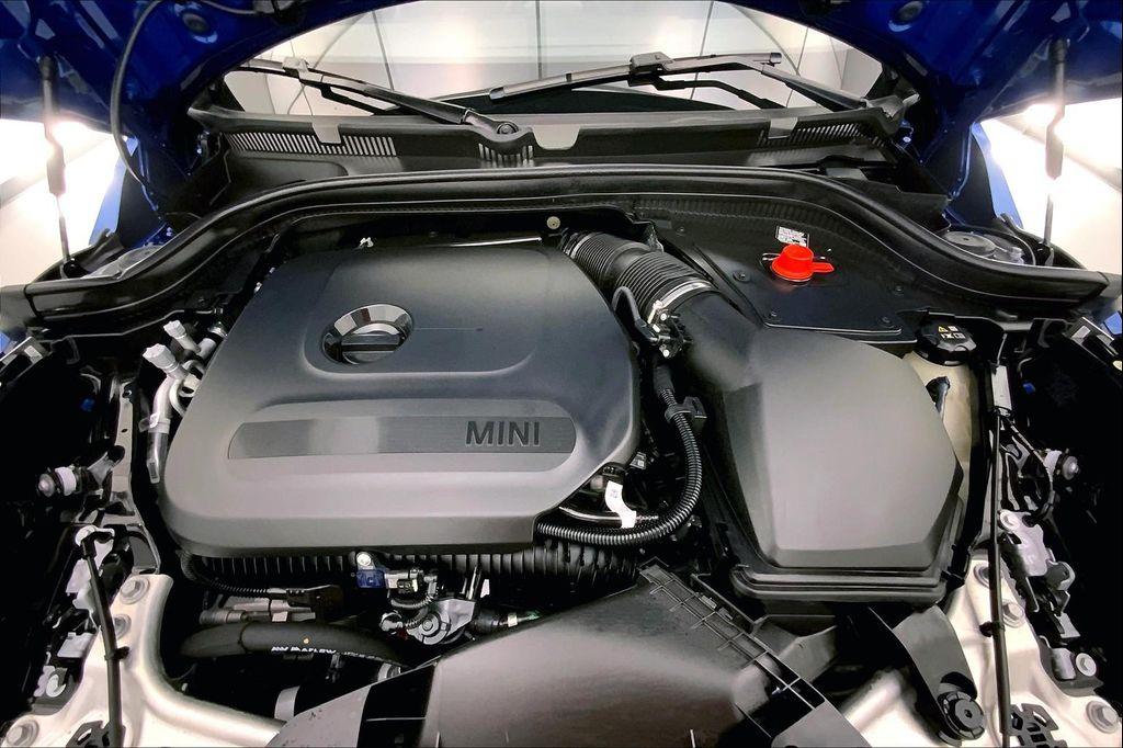 used 2025 MINI Hardtop car, priced at $28,995