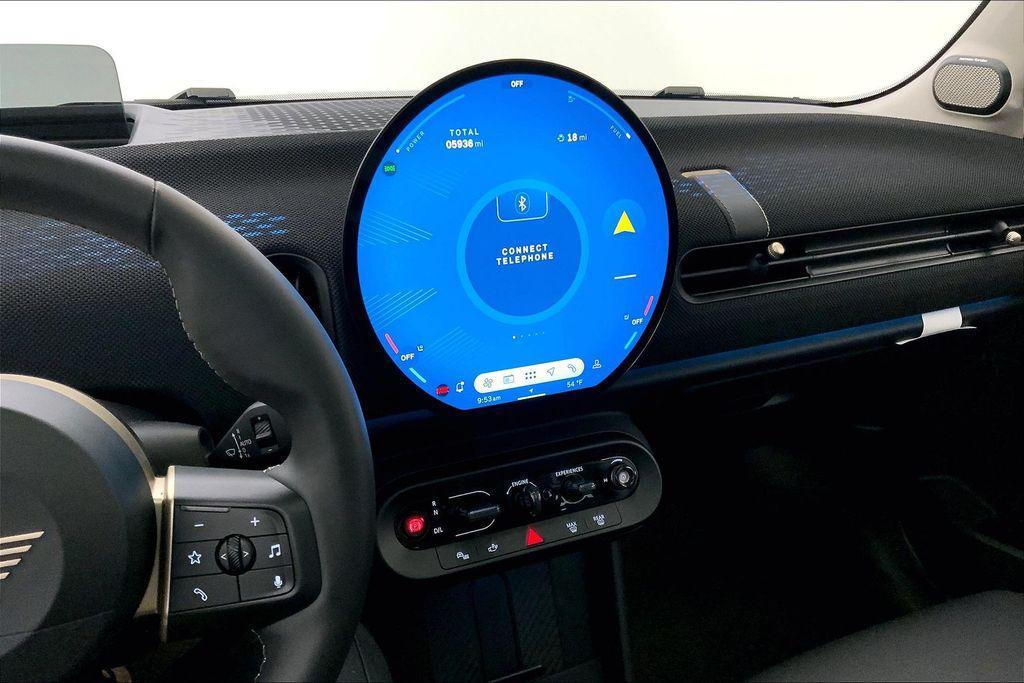 used 2025 MINI Hardtop car, priced at $32,990