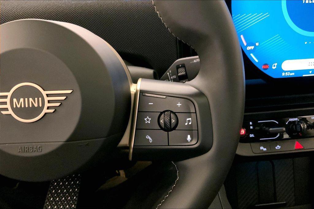 used 2025 MINI Hardtop car, priced at $32,990