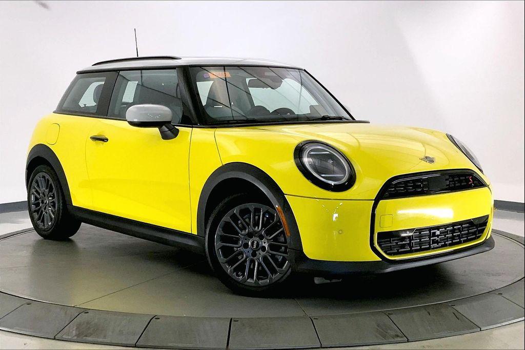 used 2025 MINI Hardtop car, priced at $36,230