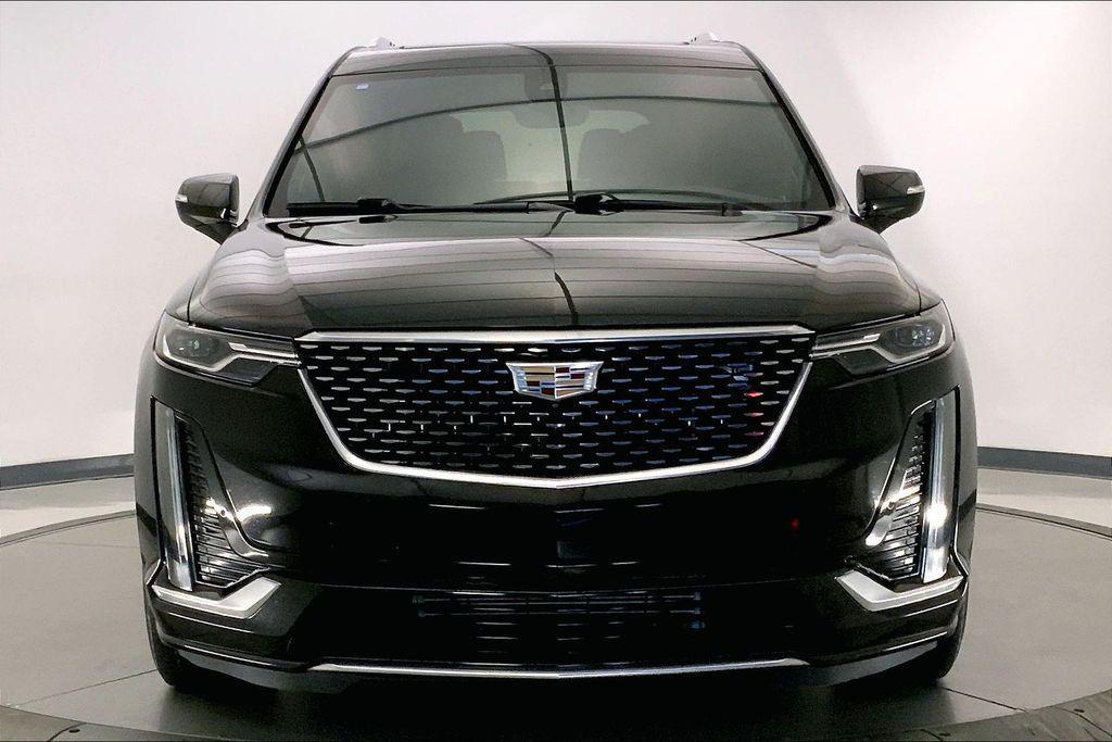 used 2023 Cadillac XT6 car, priced at $37,548