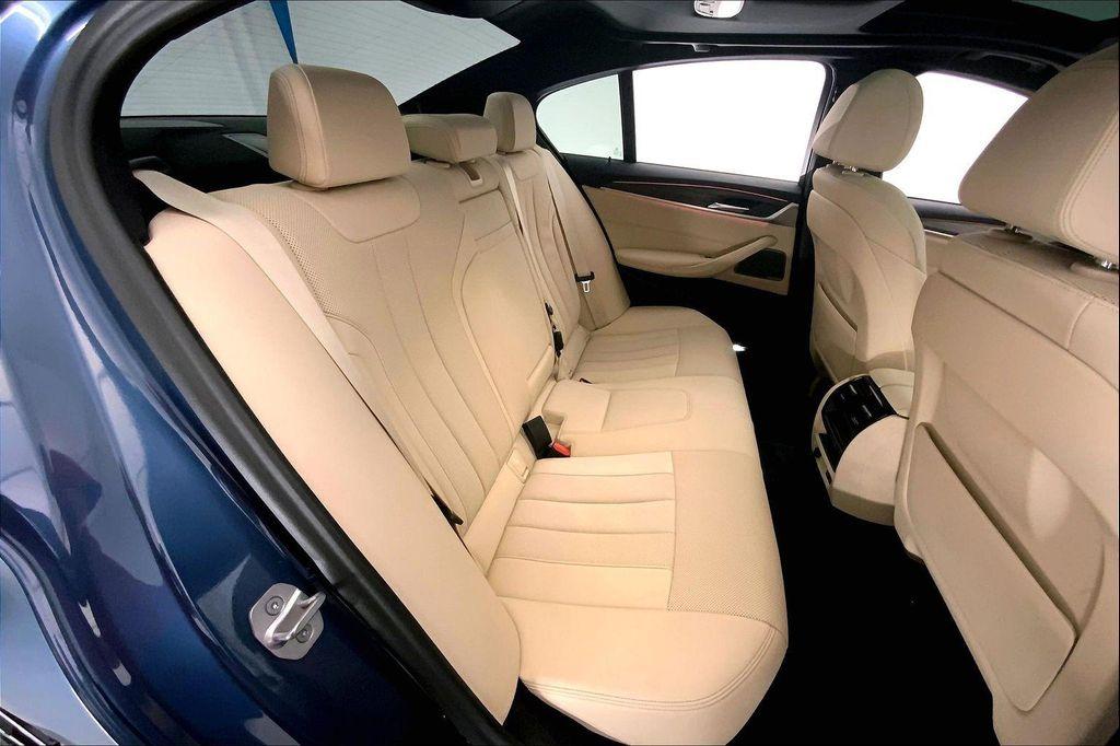 used 2023 BMW 540 car, priced at $44,813