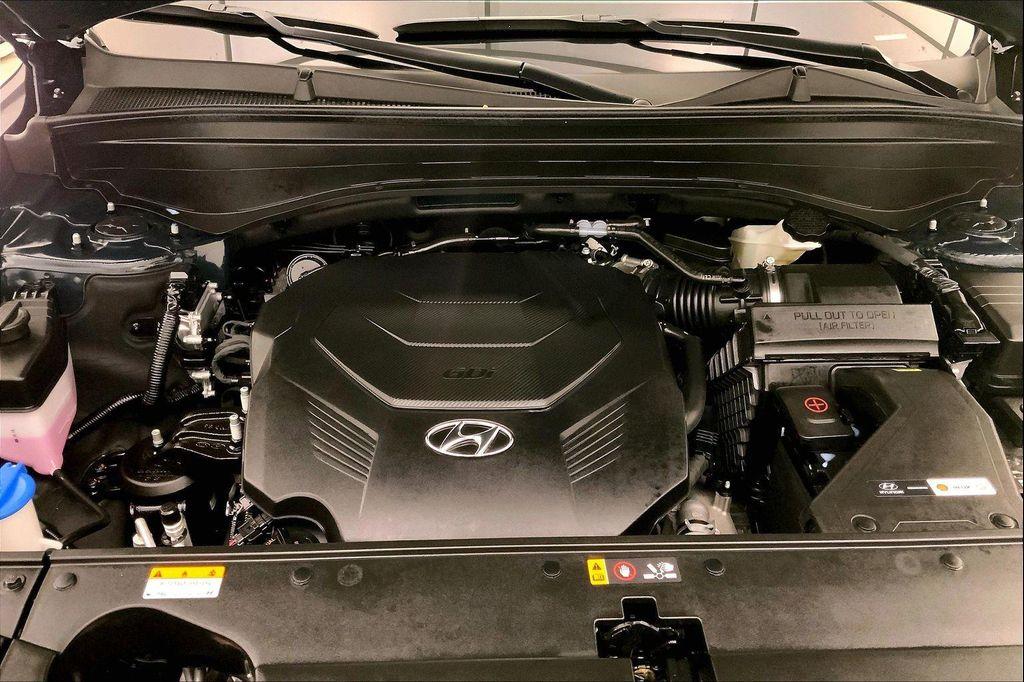 used 2025 Hyundai Palisade car, priced at $47,555