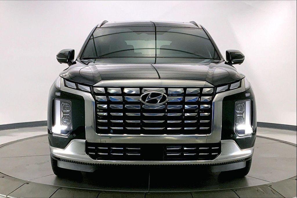 used 2025 Hyundai Palisade car, priced at $47,555
