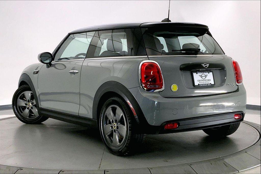 used 2022 MINI Hardtop car, priced at $18,995