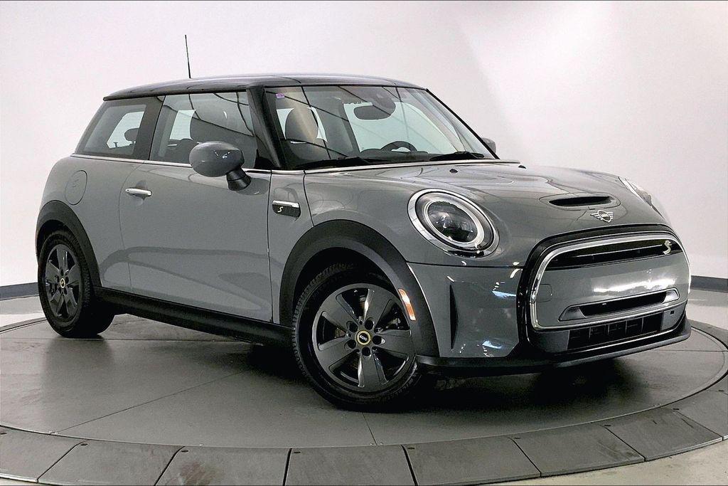used 2022 MINI Hardtop car, priced at $17,995