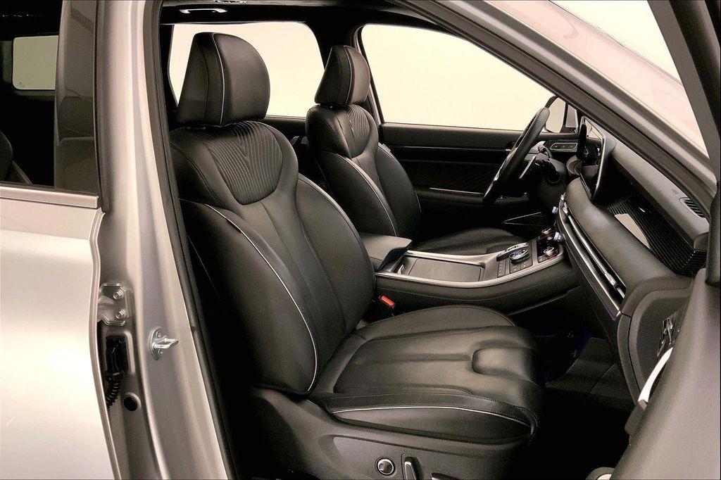 used 2023 Hyundai Palisade car, priced at $35,583