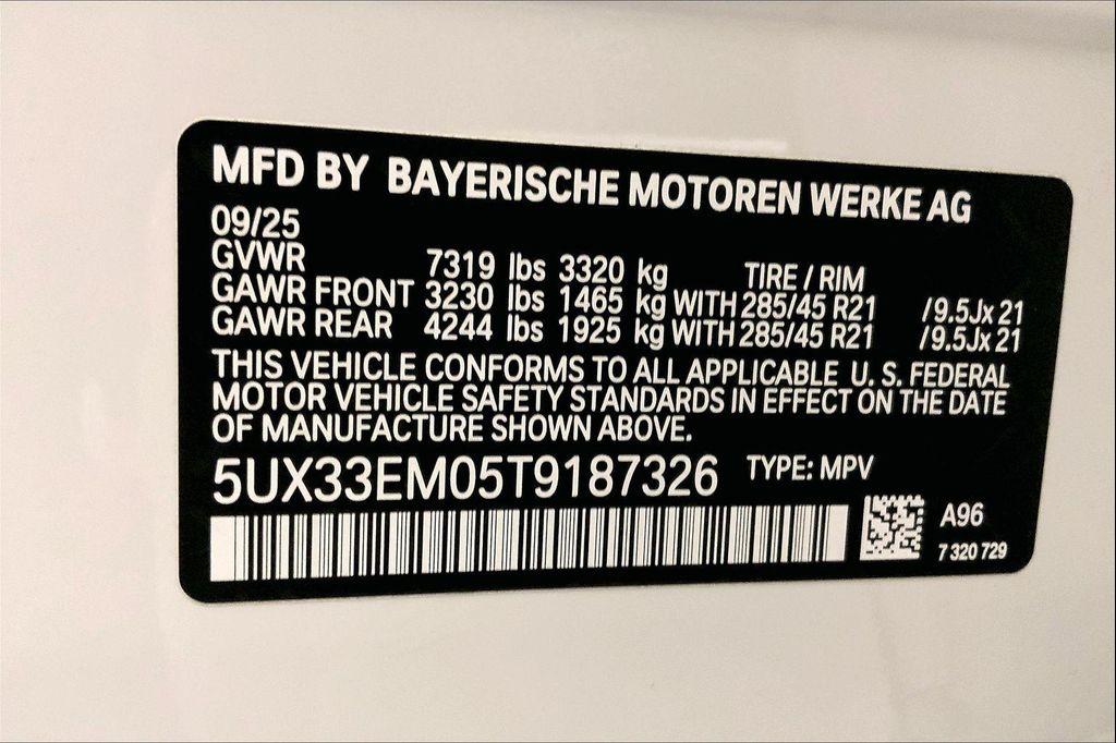 new 2026 BMW X7 car, priced at $122,635