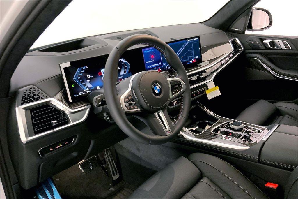 new 2026 BMW X7 car, priced at $122,635