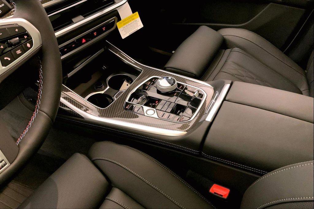 new 2026 BMW X7 car, priced at $122,635