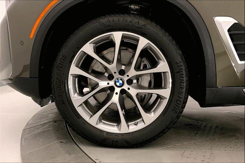 new 2026 BMW X5 car, priced at $77,275