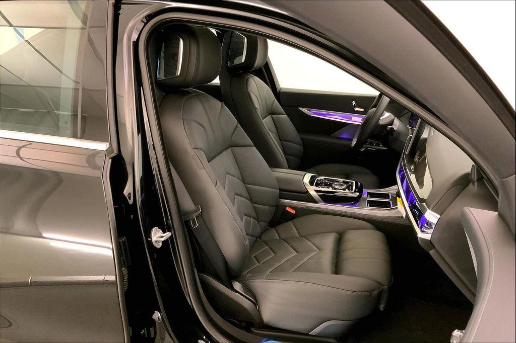 new 2025 BMW i7 car, priced at $112,925