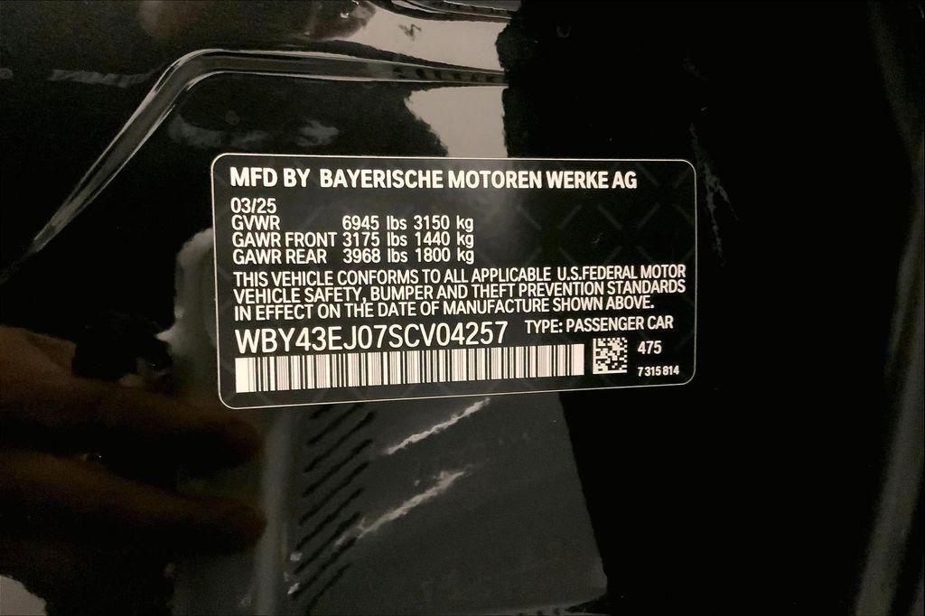 new 2025 BMW i7 car, priced at $112,925