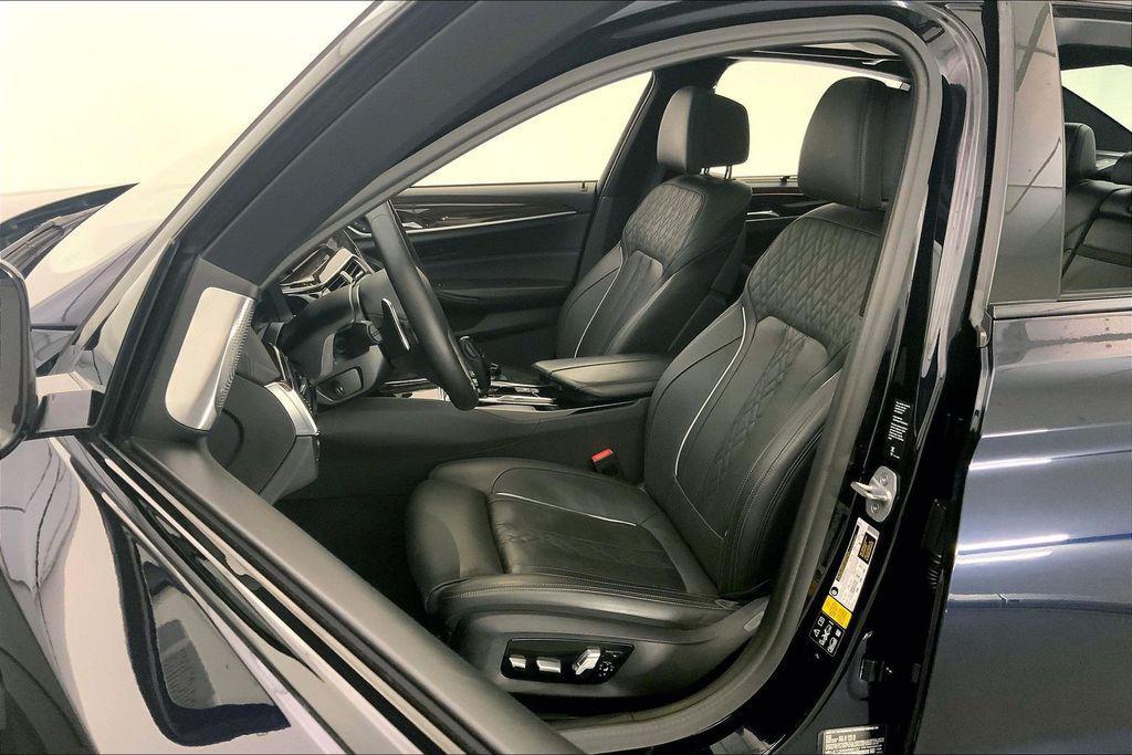 used 2019 BMW 540 car, priced at $27,995