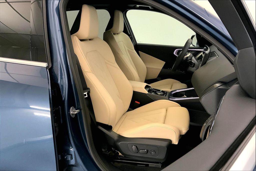 new 2025 BMW X3 car, priced at $53,410