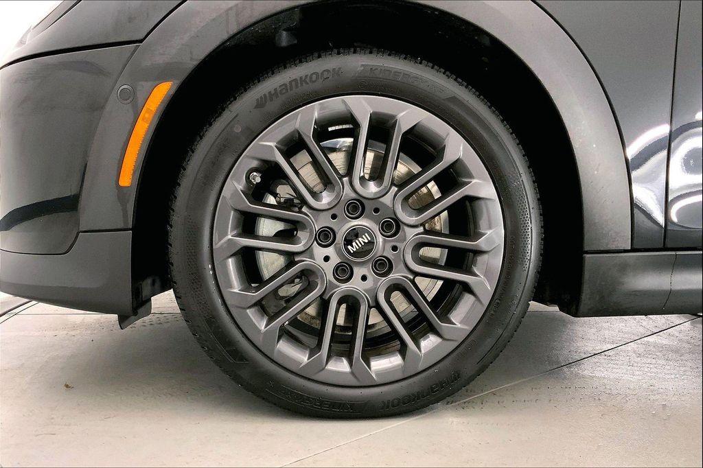 used 2025 MINI Hardtop car, priced at $37,290