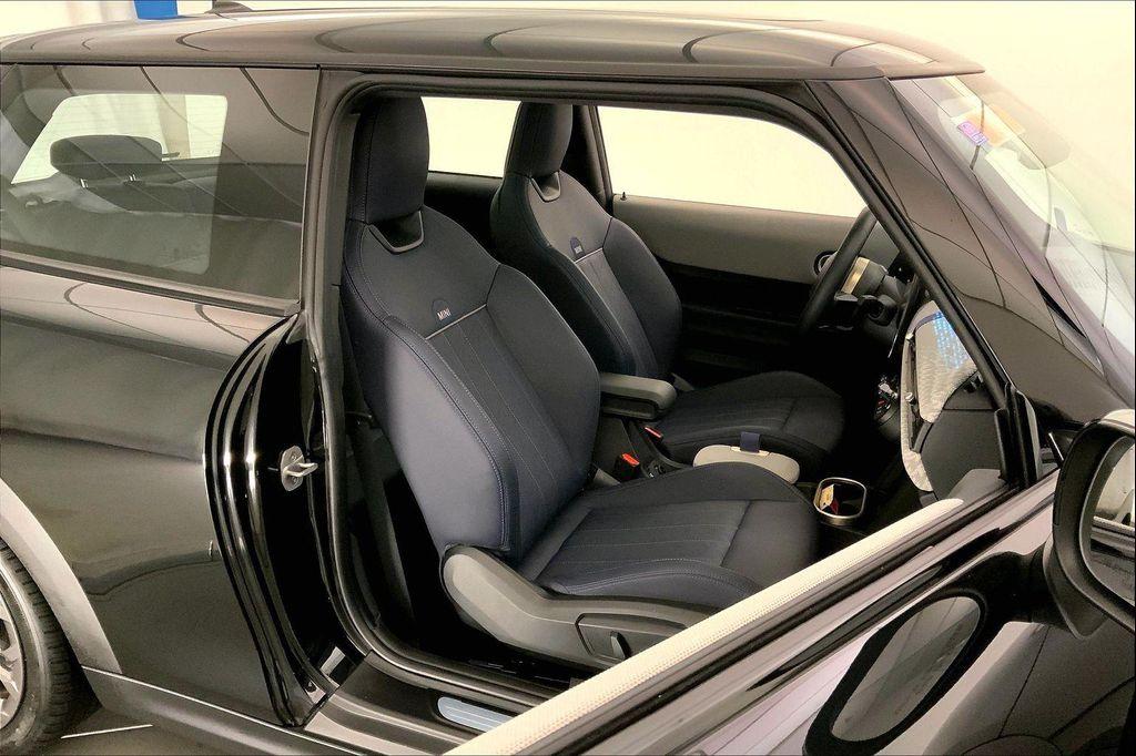 used 2025 MINI Hardtop car, priced at $37,290