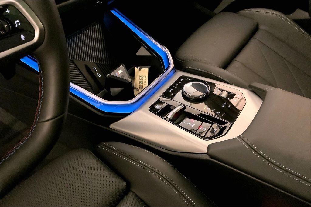 BMW X3 view 22