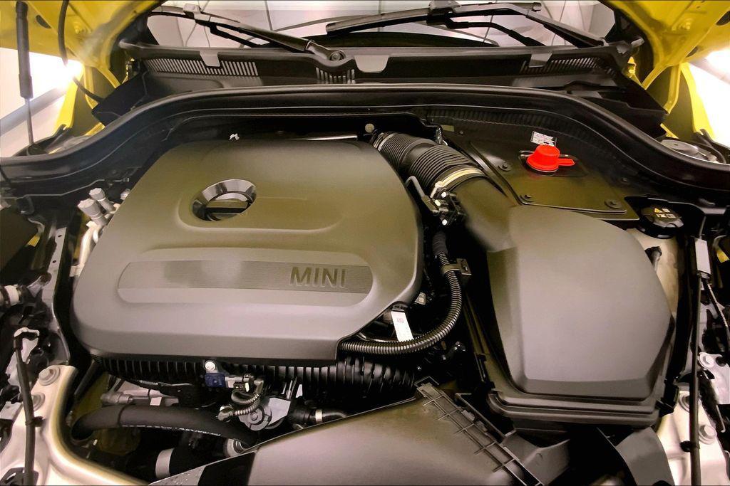 used 2025 MINI Hardtop car, priced at $31,990