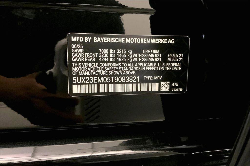 new 2026 BMW X7 car, priced at $89,990