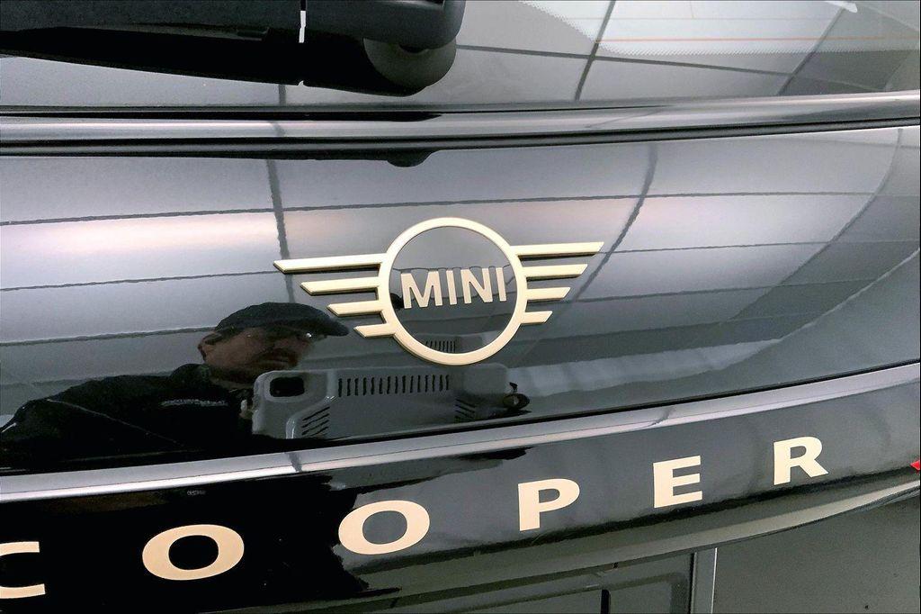 used 2025 MINI Hardtop car, priced at $37,990