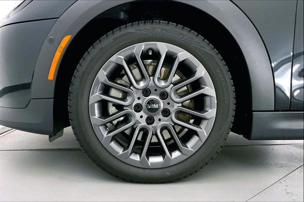 used 2025 MINI Hardtop car, priced at $37,990