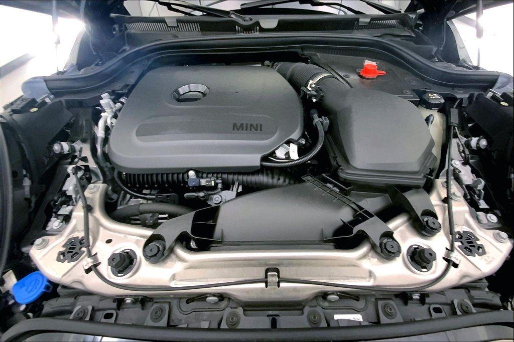 used 2025 MINI Hardtop car, priced at $37,990