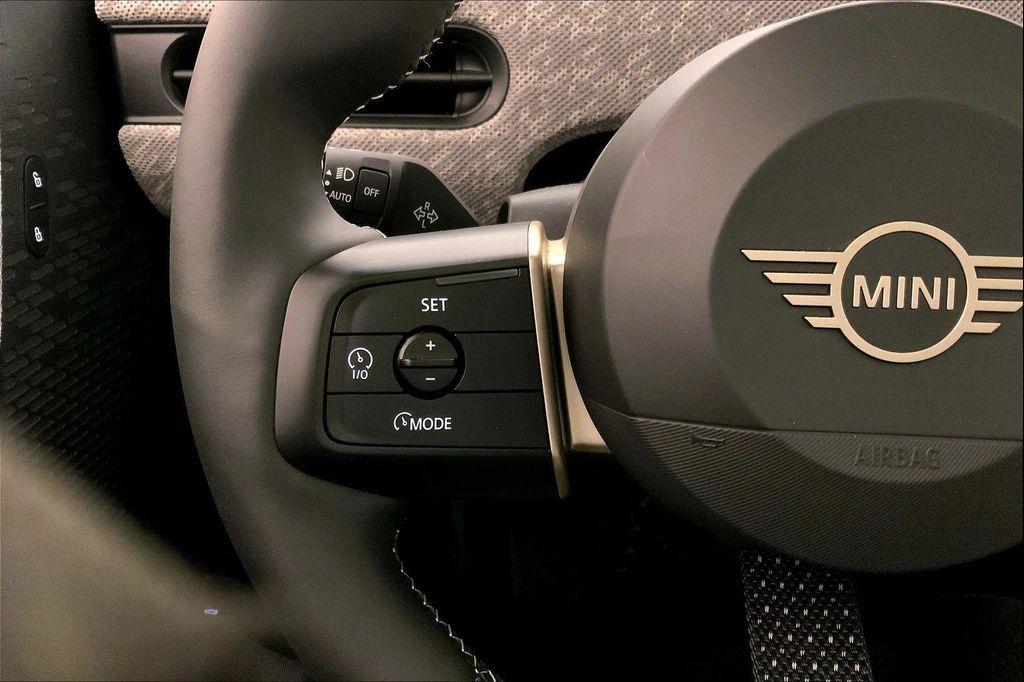 used 2025 MINI Hardtop car, priced at $37,990