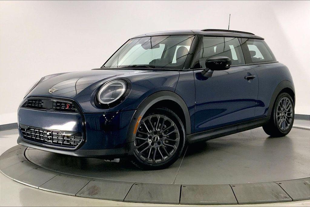 used 2025 MINI Hardtop car, priced at $30,990