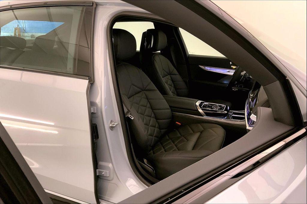 new 2025 BMW 740 car, priced at $106,105