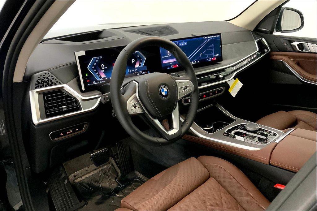 new 2026 BMW X7 car, priced at $94,385