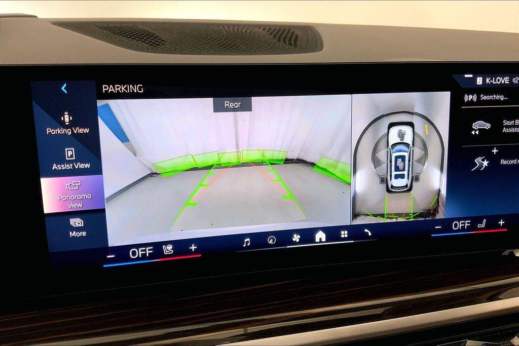 used 2026 BMW X7 car, priced at $87,525