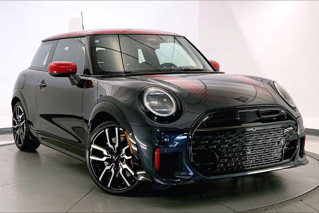used 2025 MINI Hardtop car, priced at $40,388