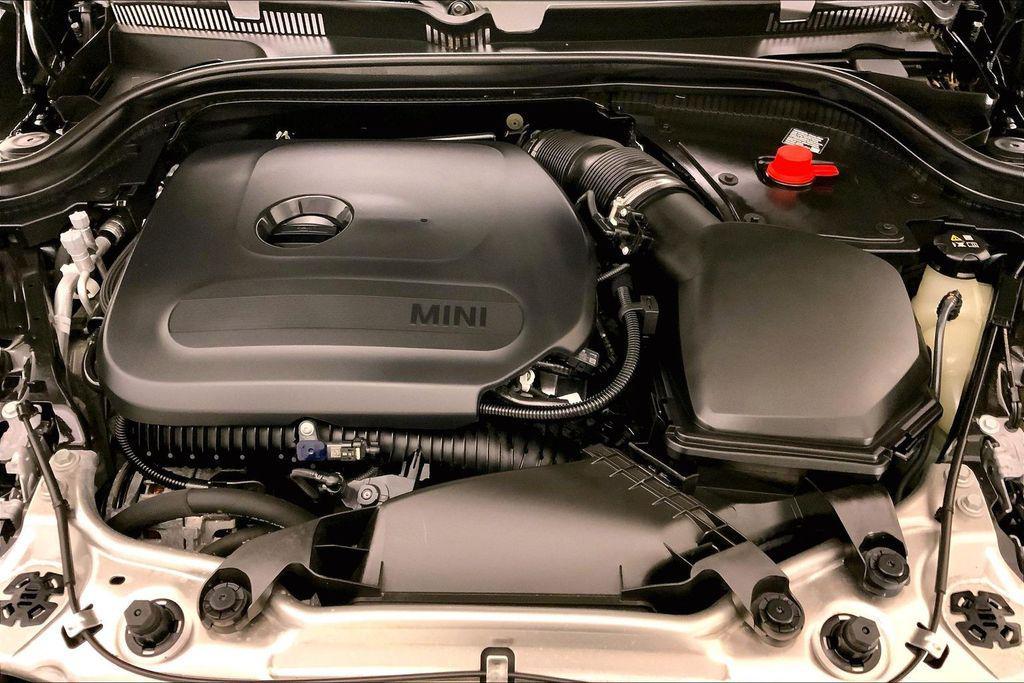 used 2025 MINI Hardtop car, priced at $40,388