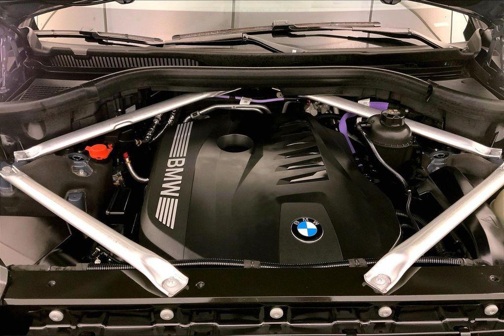 used 2026 BMW X7 car, priced at $84,495