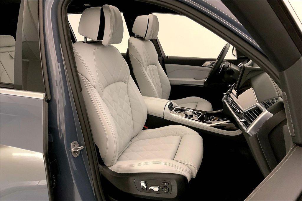 used 2026 BMW X7 car, priced at $84,495