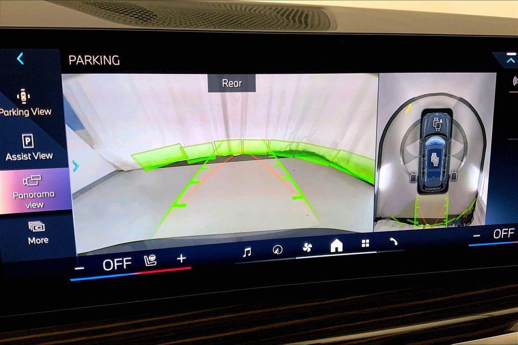 used 2026 BMW X7 car, priced at $84,495