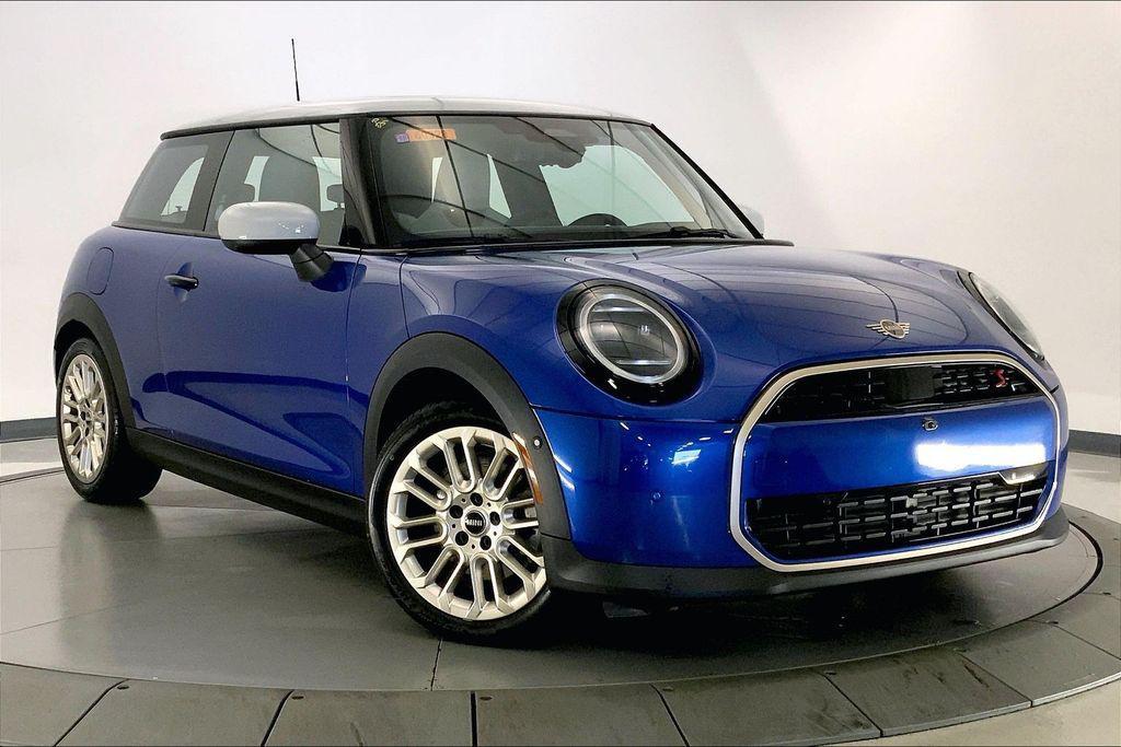 used 2025 MINI Hardtop car, priced at $36,955