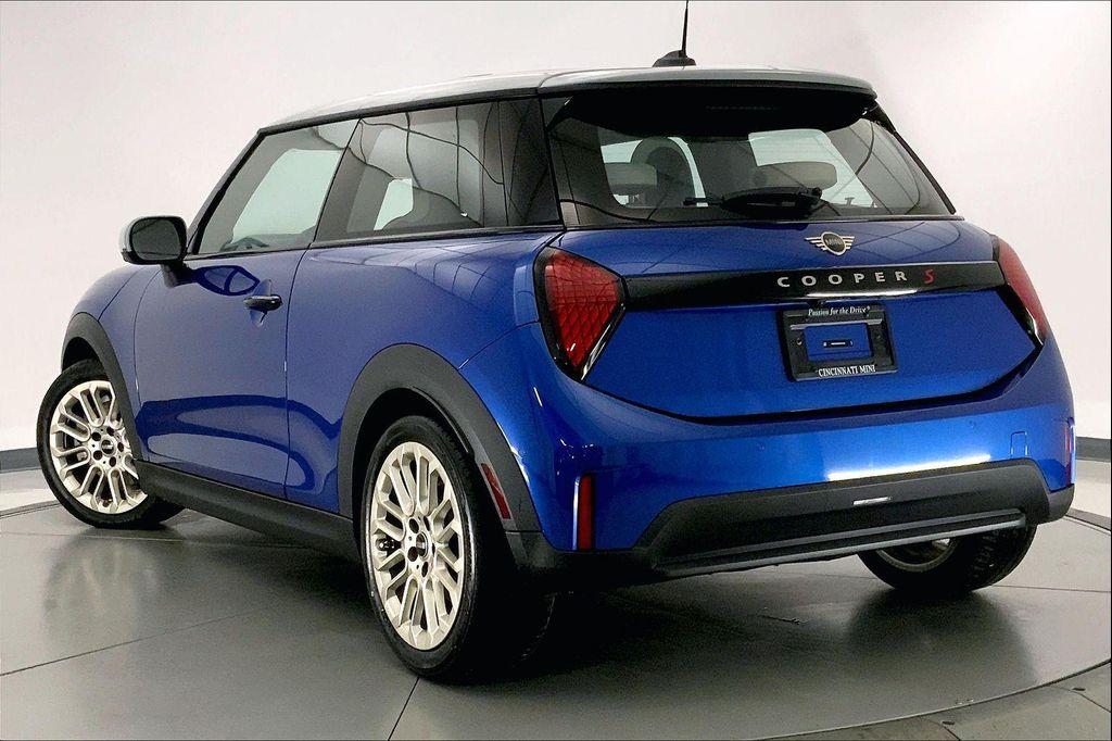 used 2025 MINI Hardtop car