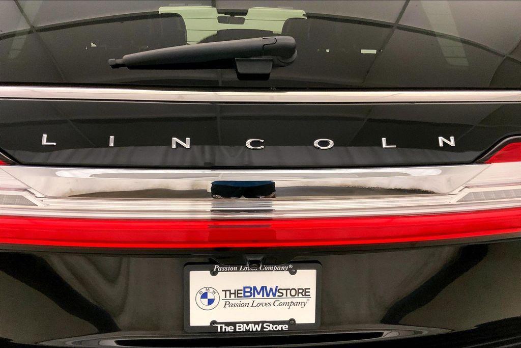 used 2018 Lincoln Navigator car, priced at $35,398
